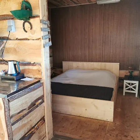 Kemping Back To Basic Zwaanshoek