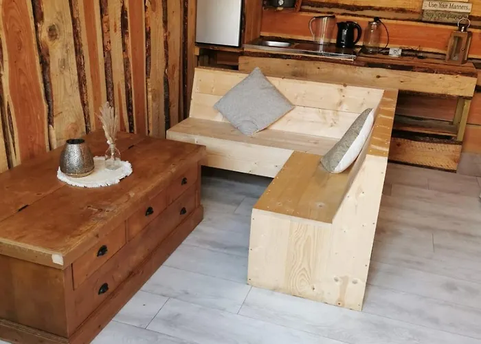 אתר קמפינג Back To Basic