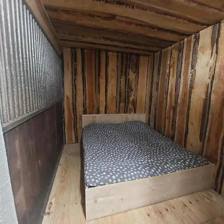 Back To Basic Zwaanshoek