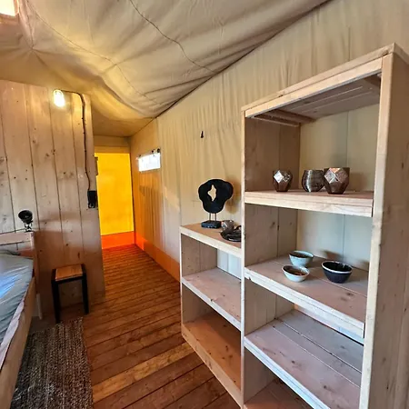 Back To Basic Camping Zwaanshoek